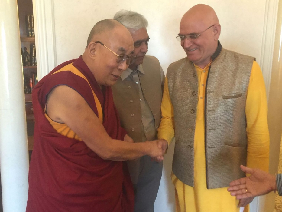 tl_files/motive/Dalai Lama und Dr_Madan_Kataria - Kopie.jpg